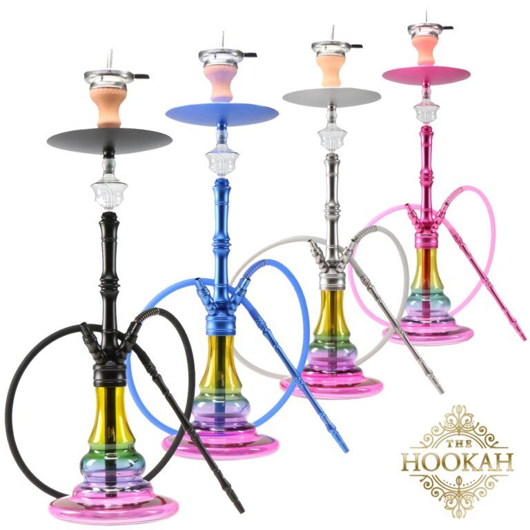 Vier Shishas in Schwarz, Blau, Silber und Pink