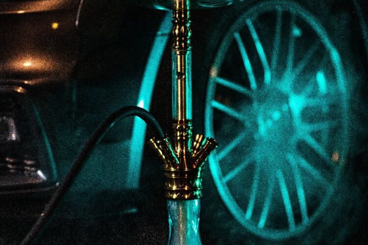 Wie viel Wasser in einer Shisha?
